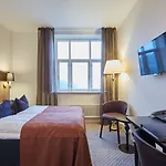 Hotel Vejlefjord 4*