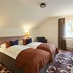 Hotel Vejlefjord Stouby