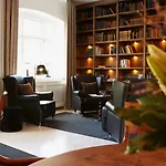 Vejlefjord Hotel 4*