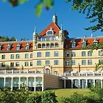 Hotel Vejlefjord 4*