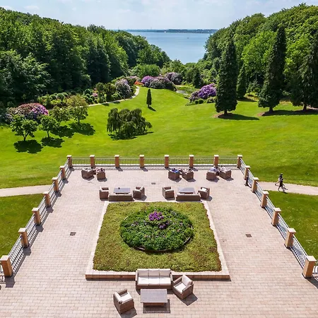 Vejlefjord Hotel 4*