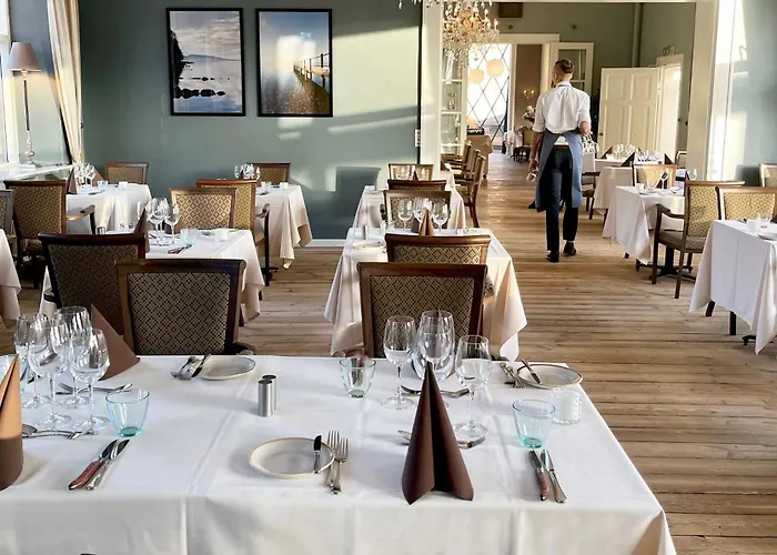 Vejlefjord Hotel 4*